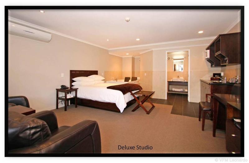 Aotea Motor Lodge Whanganui Exterior photo Deluxe Studio